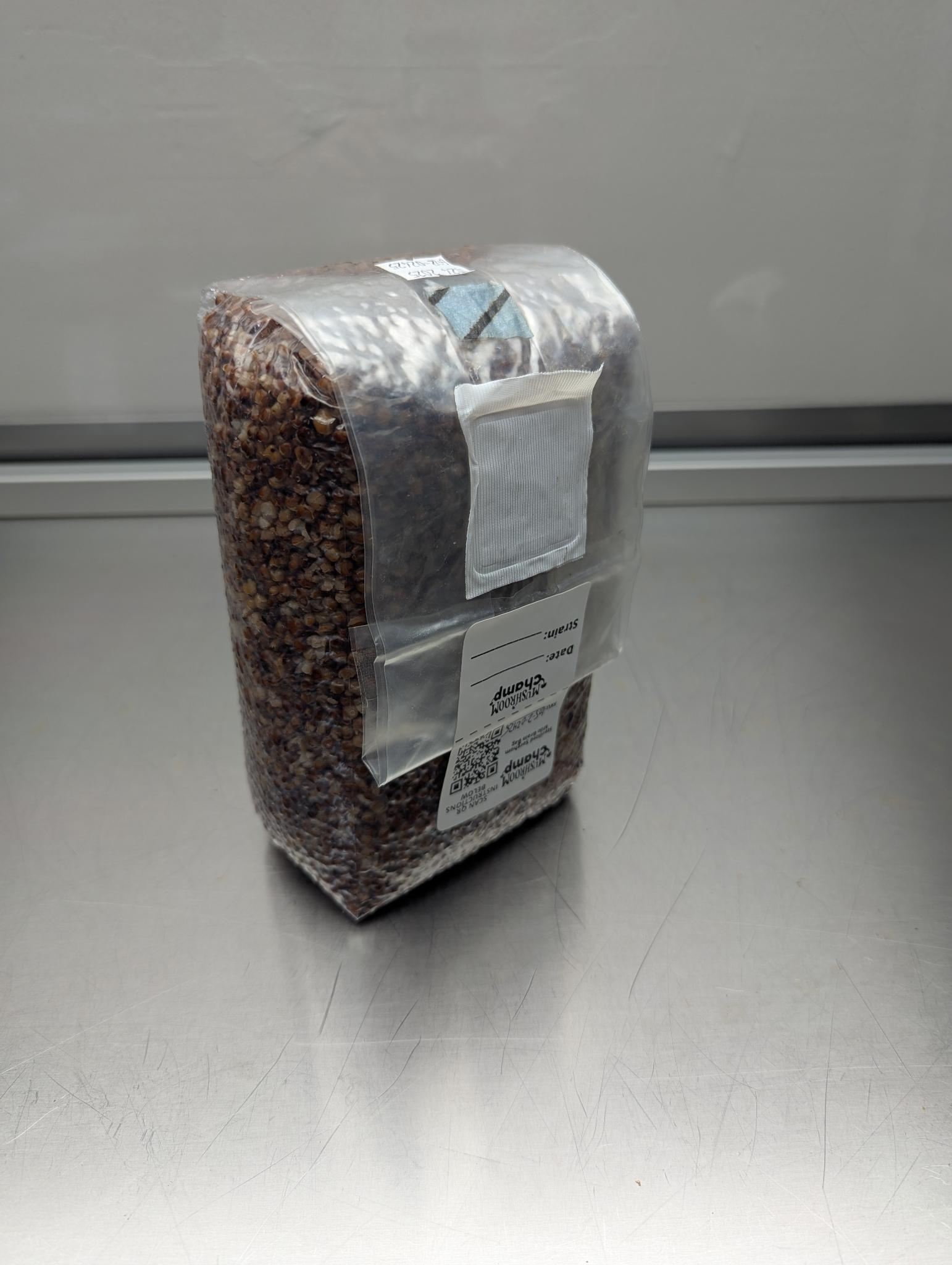 2.5lb sterile milo sorghum grain spawn mushroom bag with injection port